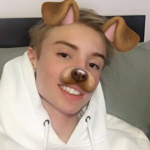 Meet your Posher, Jace